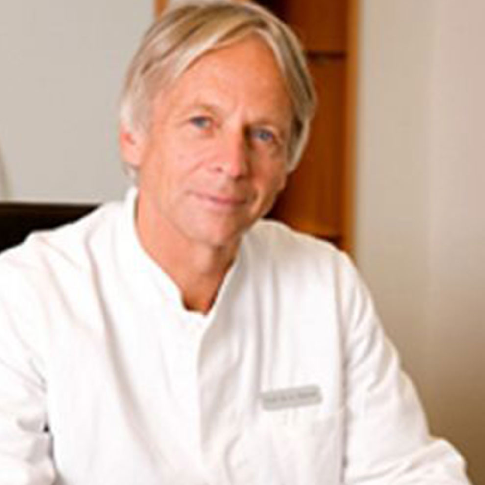 Dr. Karl Sterzik